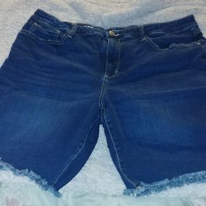 blue jean shorts 9" inseam